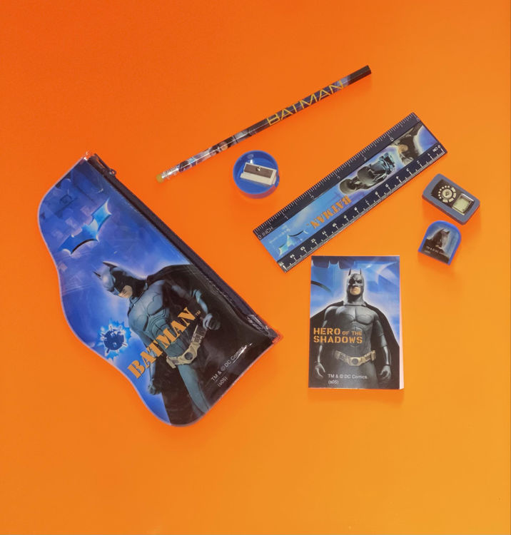 Picture of 4217- BATMAN 7 PIECES  SCHOOL  ITEMS INCLUDING CASE